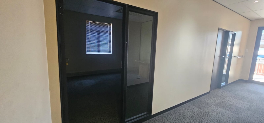 To Let commercial Property for Rent in Vincent Eastern Cape